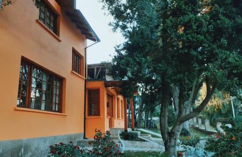 San Carlos de Bariloche Cama Y Desayuno | Alojamiento Los Alelies
