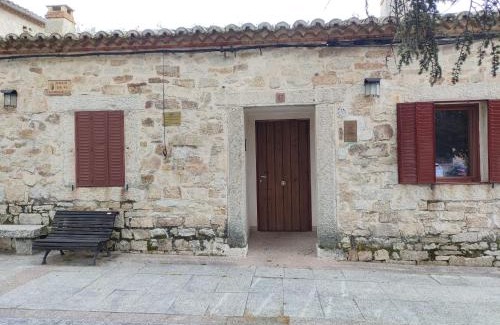 El Berrueco Casa | Alojamiento Antigua Casa de Telefonos