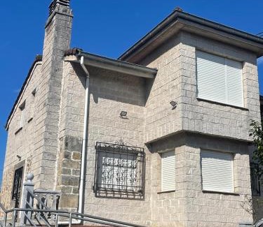 Santiago de Cartes Casa | Alojamiento CasAmalia