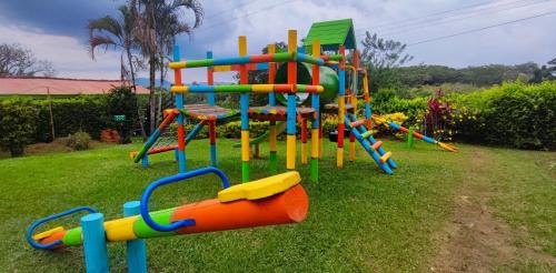 Montenegro Hotel | Alojamiento Campestre Hawaii