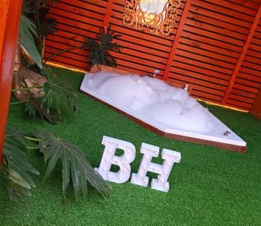 Villa Alemana Hotel | Alojamiento en Villa alemana Golden House con Opción a uso de Jacuzzi