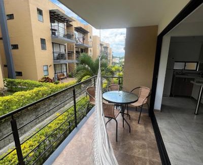 La Tebaida Apartamento | Alojamiento Familiar para 15 - Con 4 Piscinas - 3 Jacuzzi - Sauna By Molca Travel