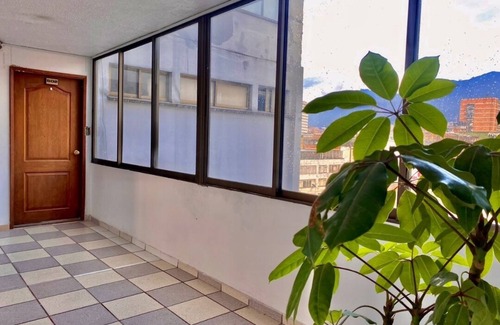 Barrios Unidos Casa | Alojamiento privado, céntrico y confortable: ¡Tu hogar lejos de casa!