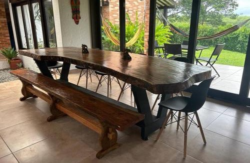 Quimbaya Casa | Alojamiento Rural Majapai