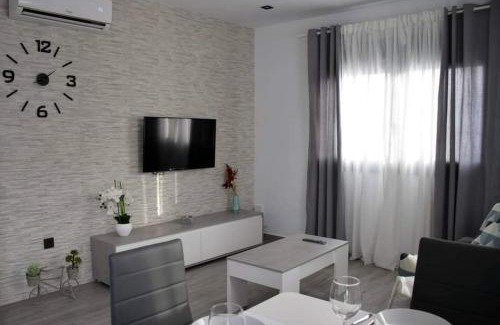 Benalup-Casas Vieja Apartamento | Alojamientos Lola, Suite con jacuzzi