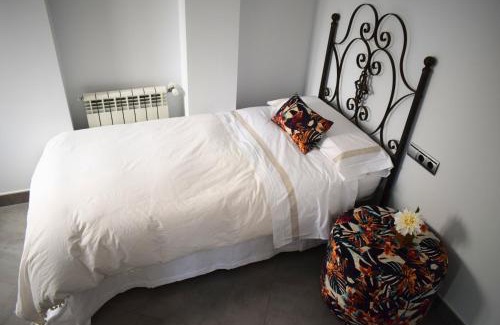 Yecla Apartamento | Alojamientos Yecla Centro by Casa Avenida de la Feria