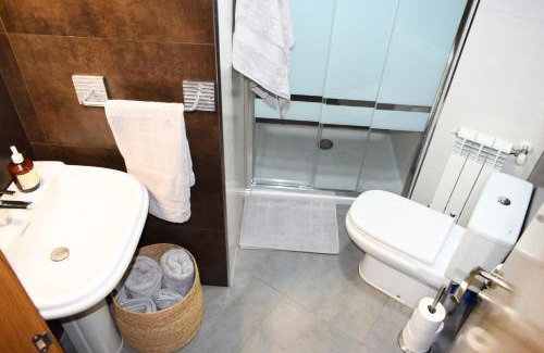 Yecla Apartamento | Alojamientos Yecla Centro by Casa Avenida de la Feria