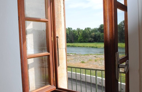 Baix Casa | Along the Rhône, Baix
