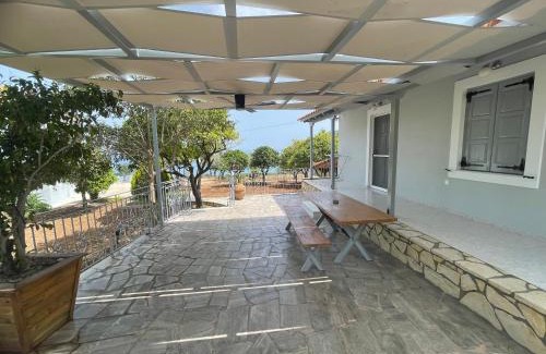 Poulithra Casa | Aloni house