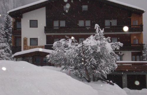 Laehn Casa | Alpenhof "alt Lähn"