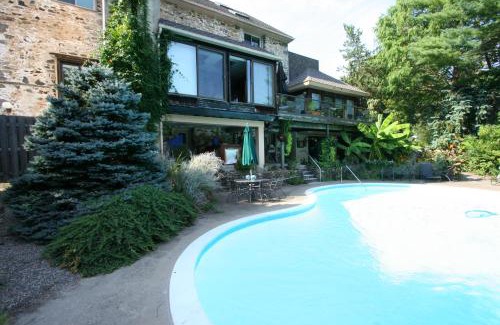 Media Cama Y Desayuno | Alpenhof Bed & Breakfast