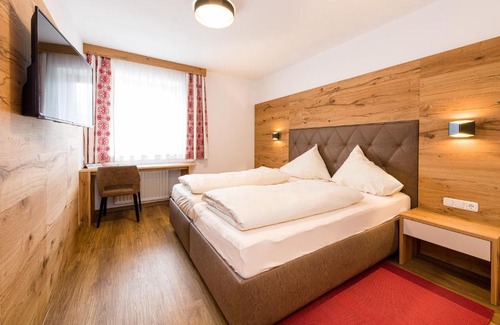 Reutte Hotel | Alpenhotel Ernberg