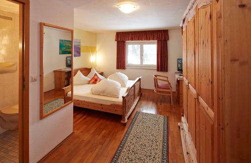 Pinswang Cama Y Desayuno | Alpenmotel Säuling