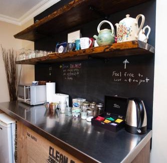 Revelstoke Cama Y Desayuno | Alpenrose Revelstoke Bed & Breakfast