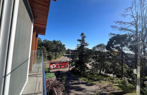 Tirol Apartamento | Alpes 307 - Apê NOVO em Gramado c/garagem