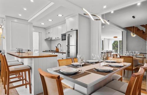 Tirol Apartamento | Alpes da Montanha Duplex 2 dorm by Achei Gramado