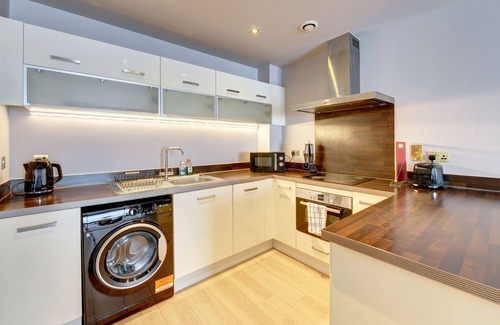 Northampton Apartamento | Alpha Luxe Apartment