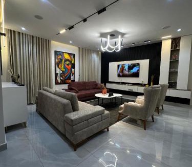 Benin City Apartamento | Alpha Luxury Residence