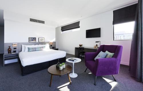 Fortitude Valley Hotel | Alpha Mosaic Hotel Fortitude Valley Brisbane