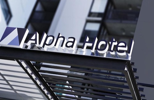 Fortitude Valley Hotel | Alpha Mosaic Hotel Fortitude Valley Brisbane