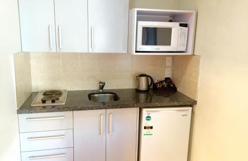 Upper Riccarton Hotel | Alpha Motel with Spa-Bath