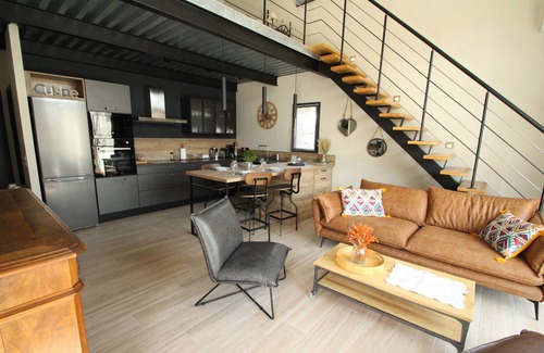 Saint-Etienne-du-Gres Casa | ALPILLES. MAGNIFICENT PROVENCAL LOFT. Furnished Tourism 4 stars
