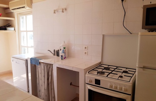 St.-Remy-de-Provence Cabaña | Alpilles Cottage Philippe's Farm pool shared