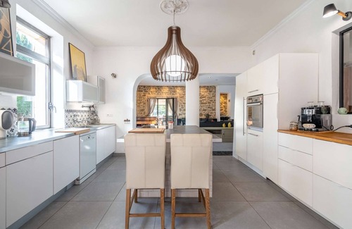 Cabannes Casa | Alpilles – Ideal for family holidays – Sleeps 16