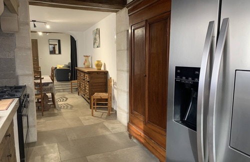 Aureille Casa | Alpilles, light-filled village house with air-con, courtyard, for 2 or 4