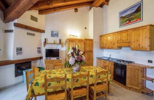 Antey-Saint-Andre Apartamento | Felicidad alpina: un refugio acogedor