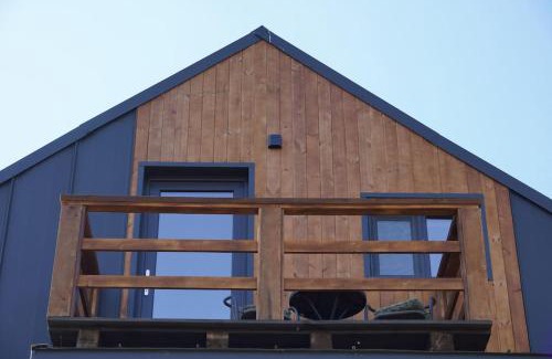 Zarnesti Casa | Alpine Chalet