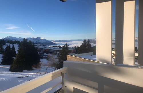 Chamrousse Apartamento | Apartamento en los Alpes con Vistas al Balcón