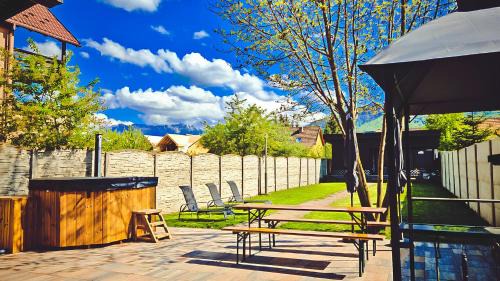 Zarnesti Apartamento | Alpine Crown
