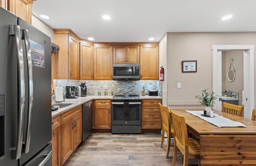 Village at Camelback Casa | Alpine Escape by AvantStay | On Camelback Mountain, Near Waterpark/Attractions