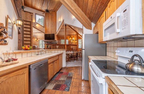 Alpine Meadows Casa | Alpine Getaway - N. Lake Tahoe, Hot Tub, Mountain Views