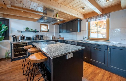 Hochkrimml Casa | Alpine hut with breathtaking mountain views and close to the slopes
