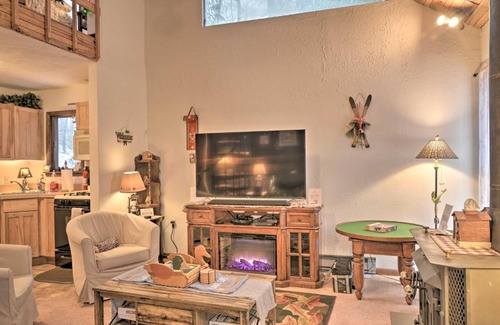 Alpine Lake Casa | Alpine Lake Resort Chalet with Indoor Pool Access!