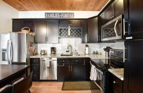 Olympic Valley Casa | Alpine Manor Retreat Mountain Relaxation