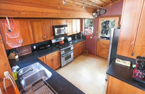 Alpine Meadows Casa | ¡Nuevo! ¡Gran casa familiar en Alpine Meadows con bañera de hidromasaje y sala de juegos!