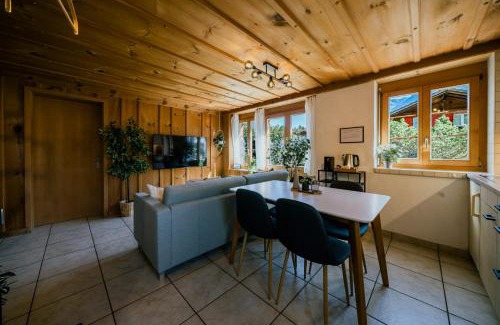 Schwanden bei Brienz Apartamento | Alpine Oasis in Schwanden next to Brienz