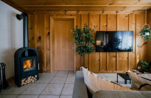 Schwanden bei Brienz Apartamento | Alpine Oasis in Schwanden next to Brienz