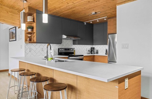 Teepee Town Condominio | Alps #201- LEED Gold Certified!