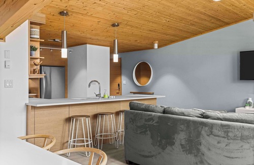 Teepee Town Condominio | Alps #201- LEED Gold Certified!