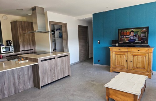 Pont-Eveque Apartamento | Alps view apartment