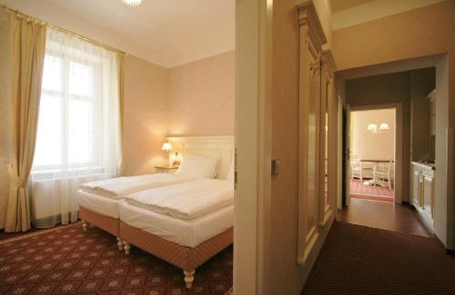 Luhacovice Casa | Alpská růže
