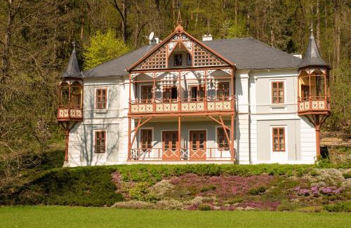 Luhacovice Casa | Alpská růže