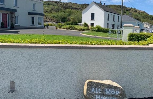 Naran Apartamento | Alt Mór House Garden Studio-Self Catering Sleeps 2