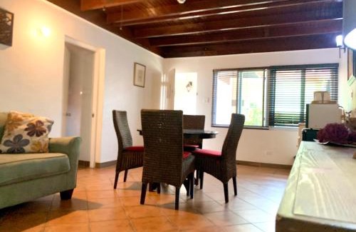 Montego Bay Hotel | Altamont West Hotel