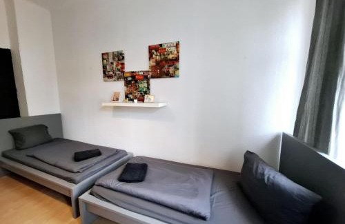 Suedvorstadt Apartamento | Altbau-Schmuckstück an der Karli mit riesigem Balkon