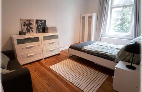 Mitte Apartamento | Altbaucharme! 2Zimmer, zentral und 24h Check-in